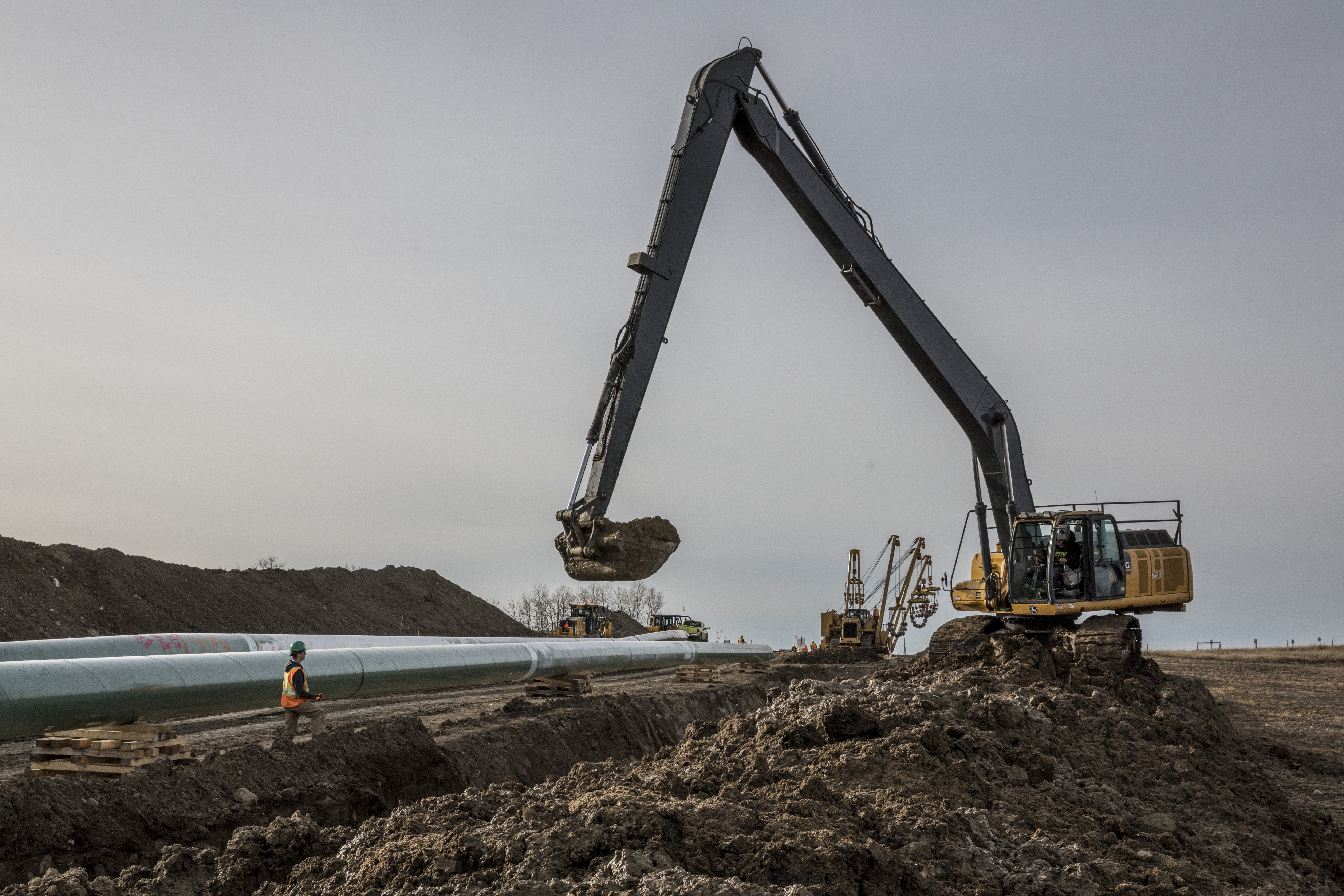 L3 Excavator 1